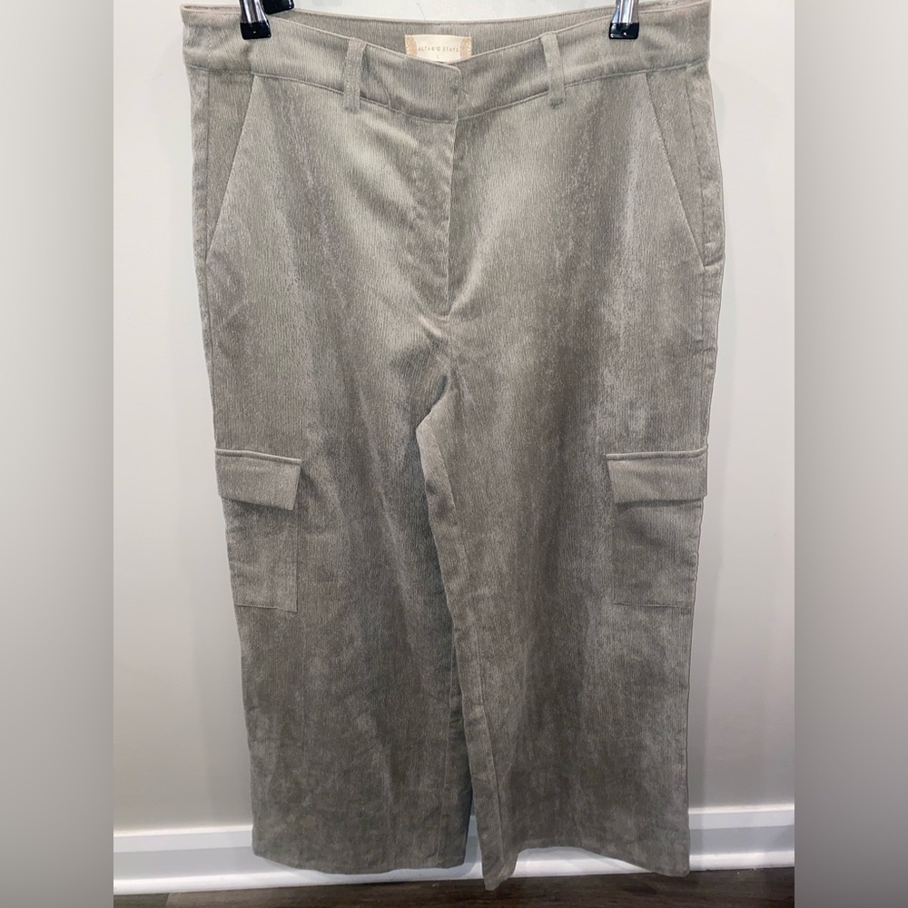 Altar'd State Green Corduroy Wide Leg Cargo Pants with Pockets Women's Large
